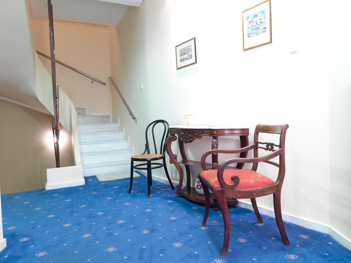 Alex Hotel Tripoli Exterior foto